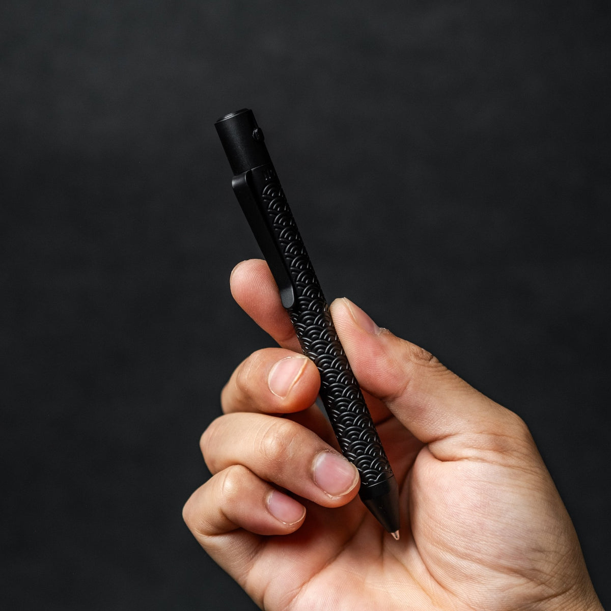 Nottingham Tactical x URBAN TiButton Single Lock Pen - Full - Black Ti Cerakote Seigaiha - URBAN EDC®