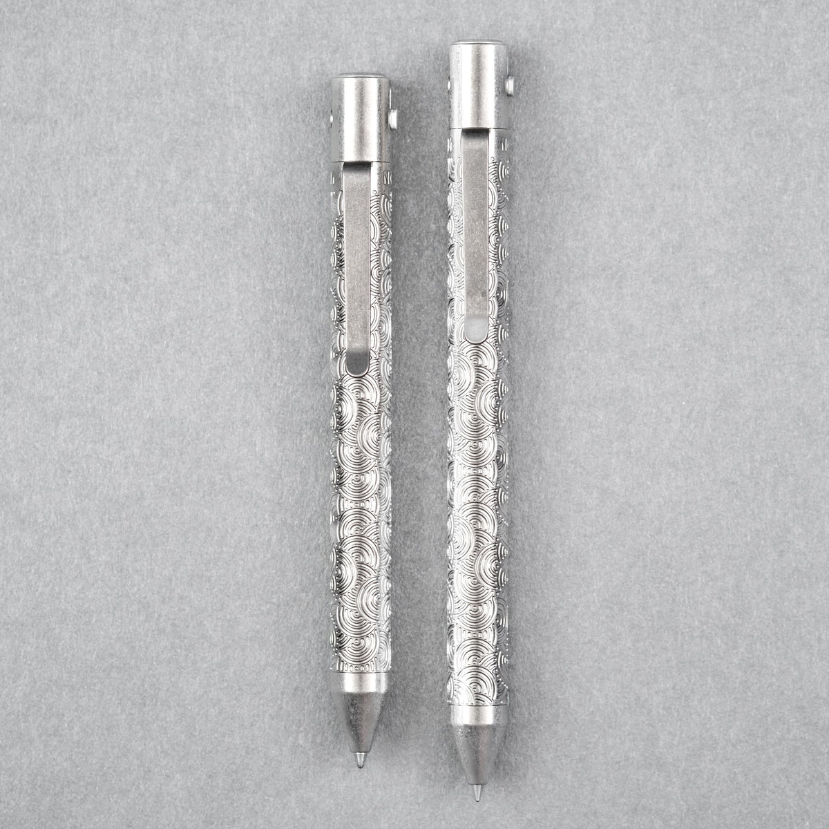 Nottingham Tactical x URBAN TiButton Single Lock Pen - Tumbled Ti Chaos Seigaiha - URBAN EDC®