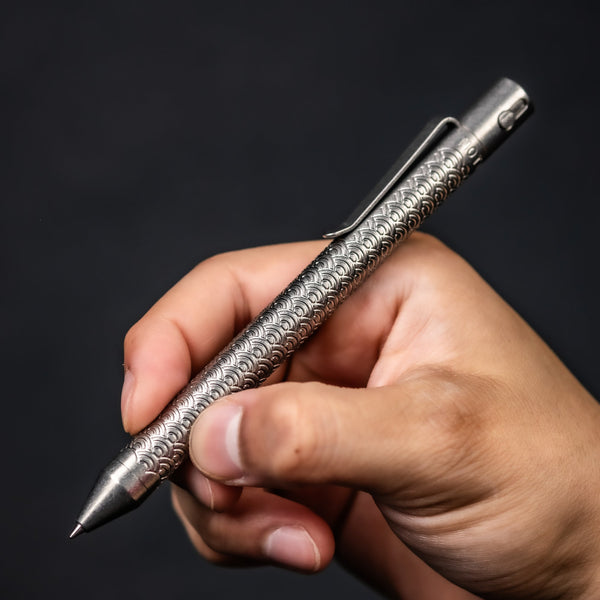 Nottingham Tactical x URBAN TiButton Single Lock Pen - Tumbled Ti Seigaiha - URBAN EDC®