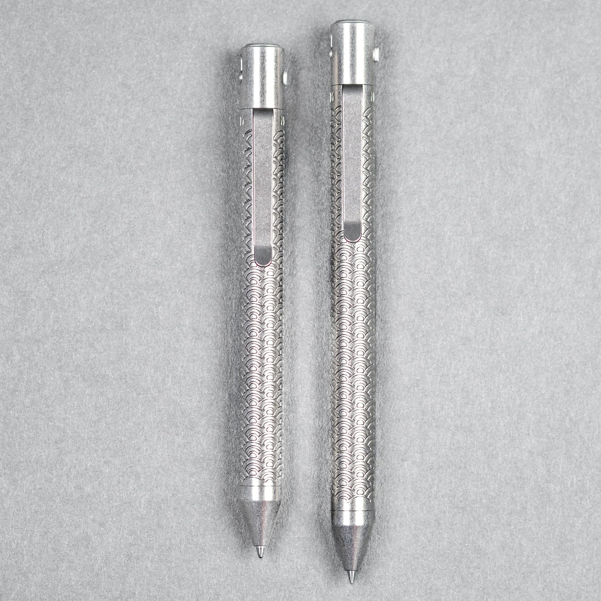 Nottingham Tactical x URBAN TiButton Single Lock Pen - Tumbled Ti Seigaiha - URBAN EDC®