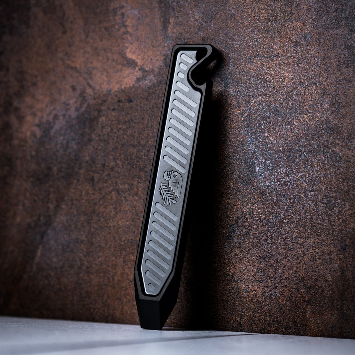 Peace Neighbor Archon Prybar - Black DLC - URBAN EDC®