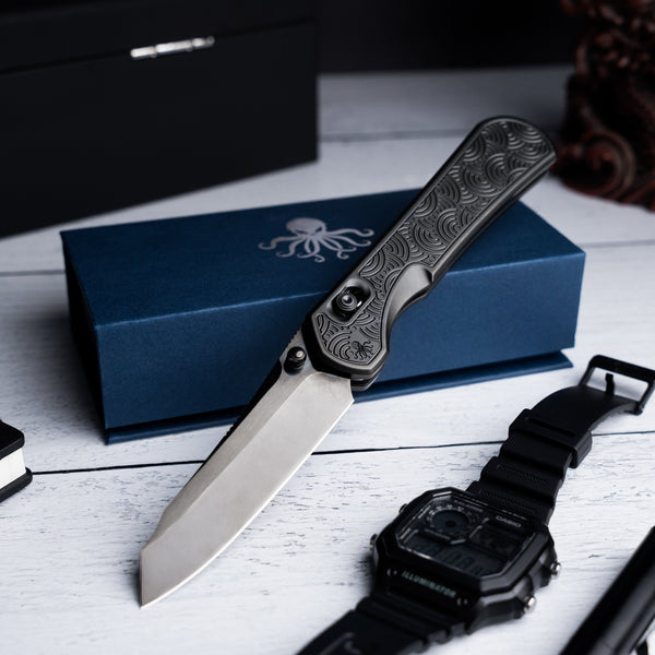 Piratech x URBAN Kraken - Mirror - Polished DLC S90V w/ DLC Titanium Chaos Seigaiha - URBAN EDC®