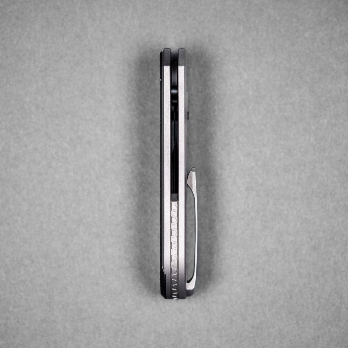 Piratech x URBAN Saga - Satin DLC S90V & Zir Blasted Titanium w/ Bead Blast DLC Chaos Seigaiha™ - URBAN EDC®