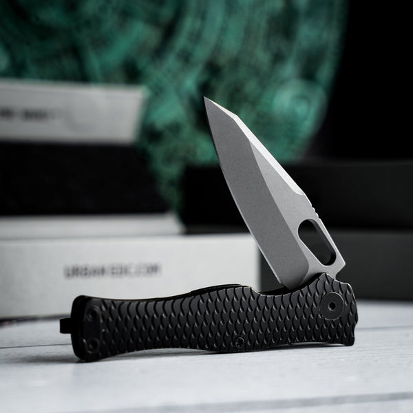 Pre - Order: URBAN Castellan - Darkwashed Magnacut & Blackwashed Titanium w/ Dragon Scale - URBAN EDC®