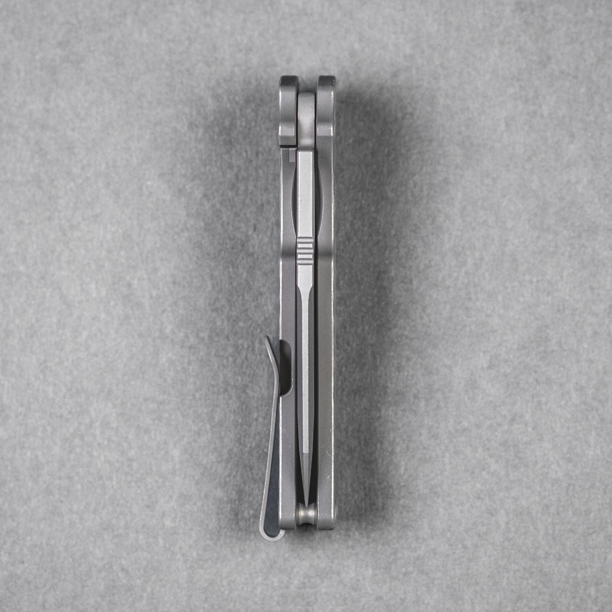 Pre - Order: URBAN Castellan - Darkwashed Magnacut & Darkwashed Titanium w/ Rock Texture - URBAN EDC®