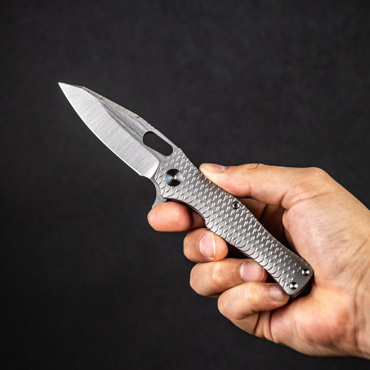 Pre - Order: URBAN Castellan - Satin Magnacut & Bead Blast Titanium w/ Dragon Scale - URBAN EDC®
