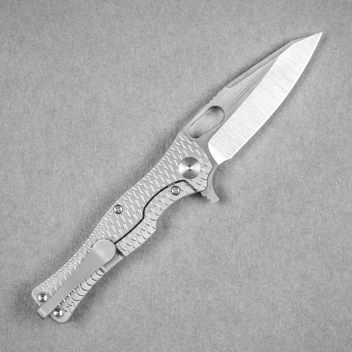 Pre - Order: URBAN Castellan - Satin Magnacut & Bead Blast Titanium w/ Dragon Scale - URBAN EDC®