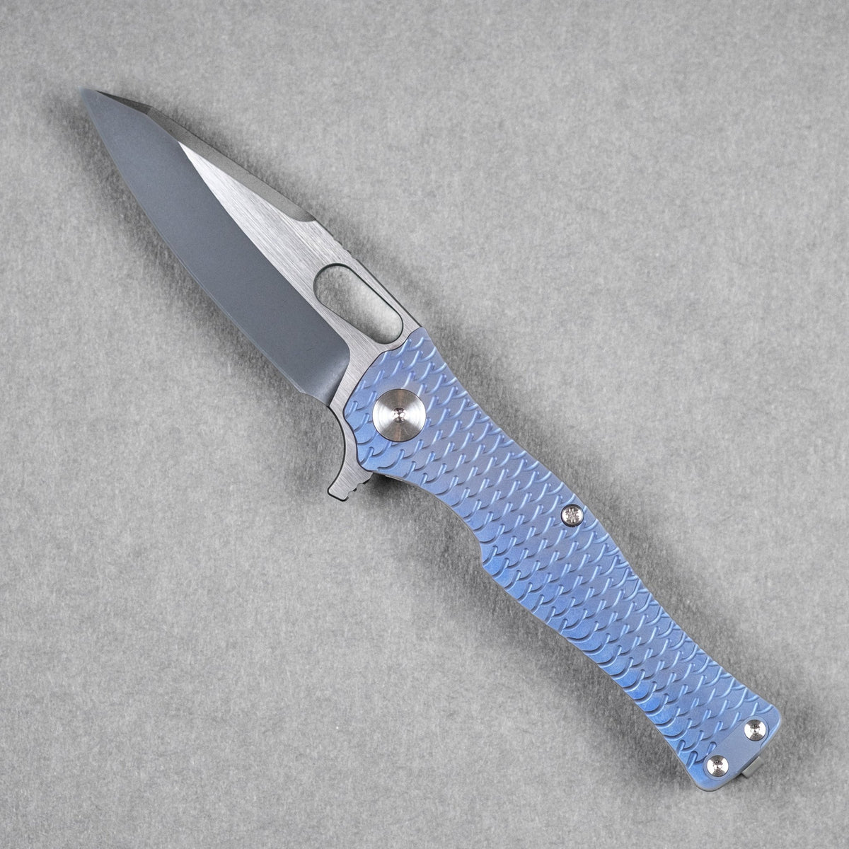 Pre - Order: URBAN Castellan - Two - Toned Magnacut & Blurple Titanium w/ Dragon Scale - URBAN EDC®