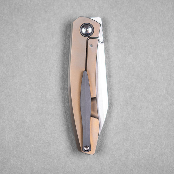 Pre - Order: URBAN Chimarra - Hand - Rubbed Magnacut & Bronze Anodized Titanium w/ Zirc Pivot Collar & Clip - URBAN EDC®