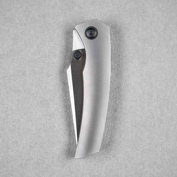 Pre - Order: URBAN Isurus - Satin Magnacut & Bead Blasted Ti w/ Blackwashed Hardware - URBAN EDC®
