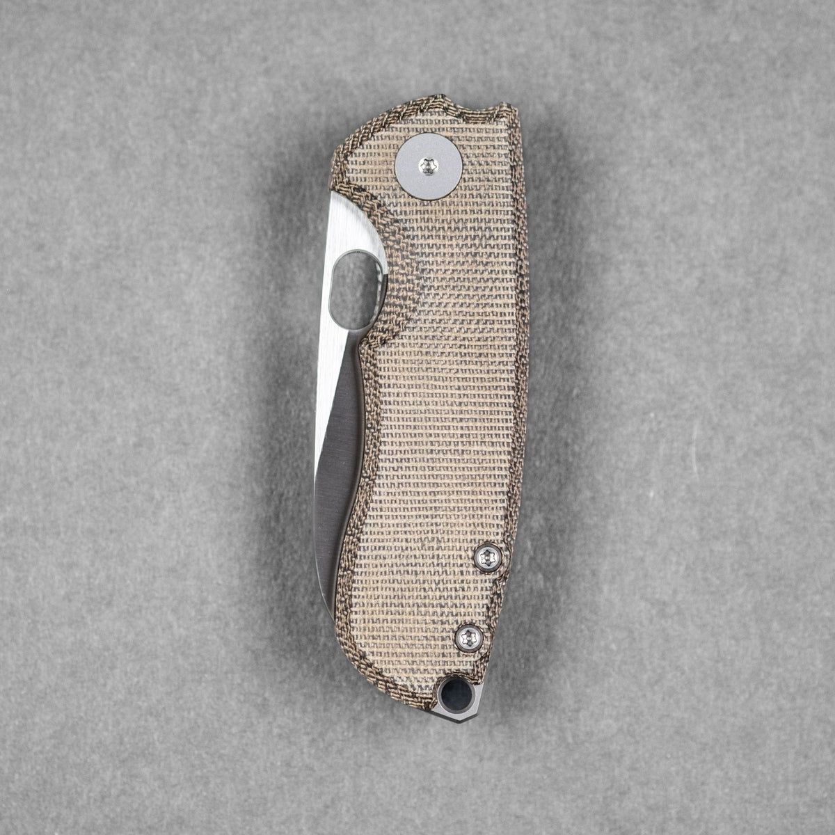 Pre - Order: URBAN Jib - Satin Magnacut & Green Micarta w/ Titanium Backspacer - URBAN EDC®