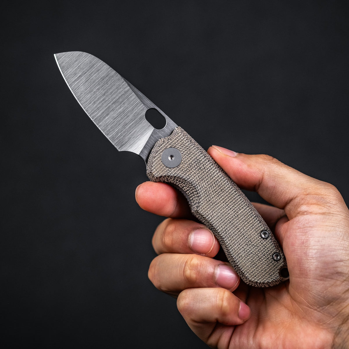 Pre - Order: URBAN Jib - Satin Magnacut & Green Micarta w/ Titanium Backspacer - URBAN EDC®