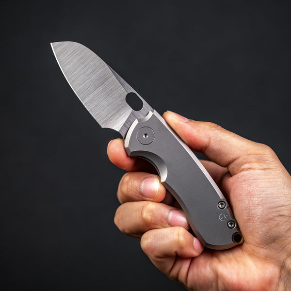 Pre - Order: URBAN Jib - Satin Vanax & Titanium Framelock w/ Bronze Backspacer - URBAN EDC®