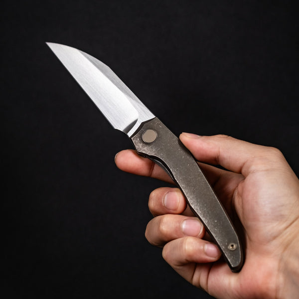 Pre - Order: URBAN Nitroglide - Hand - Rubbed Magnacut w/ Bronze Anodized Stonewash Titanium (Pre - Order Exclusive) - URBAN EDC®