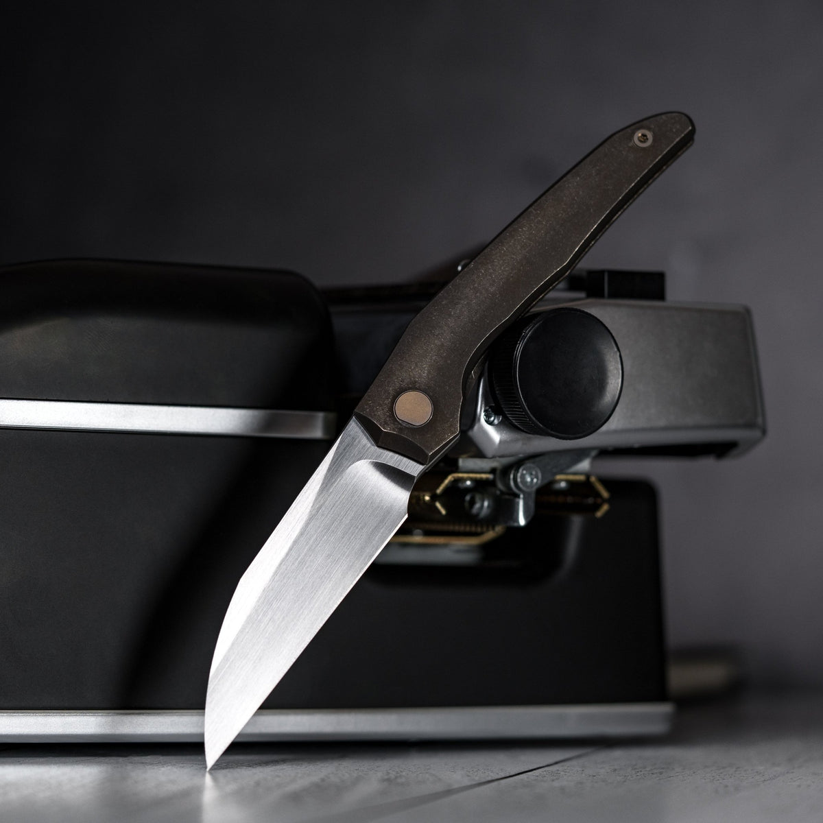 Pre - Order: URBAN Nitroglide - Hand - Rubbed Magnacut w/ Bronze Anodized Stonewash Titanium (Pre - Order Exclusive) - URBAN EDC®