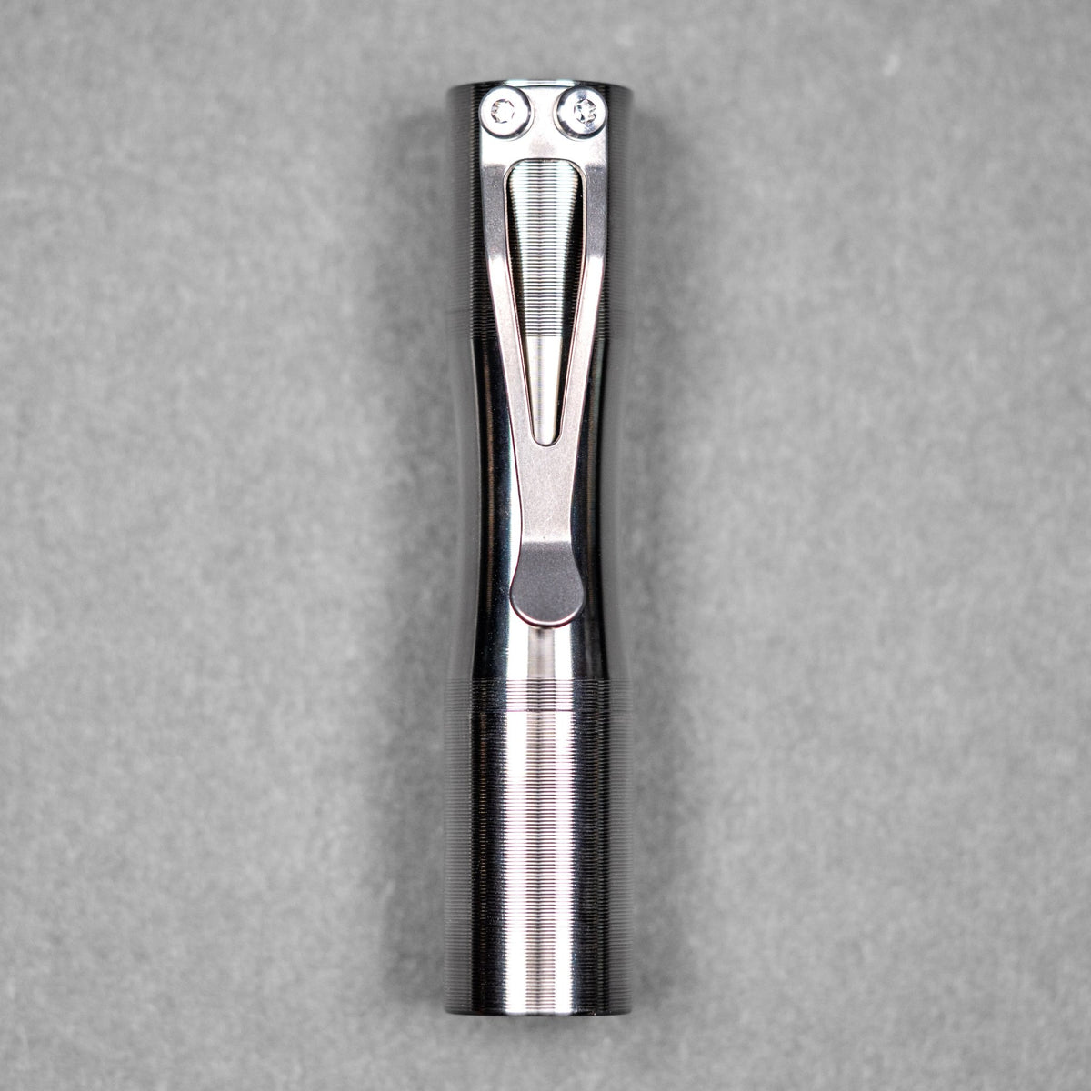 Tactile Turn Apollo Flashlight - Titanium - URBAN EDC®