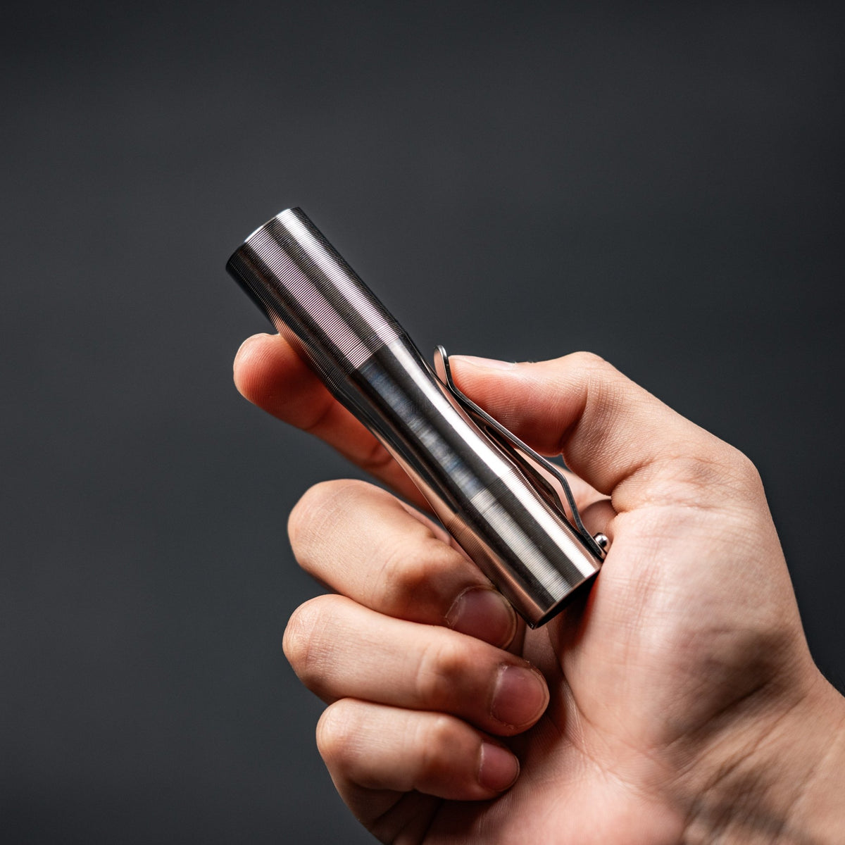 Tactile Turn Apollo Flashlight - Titanium - URBAN EDC®