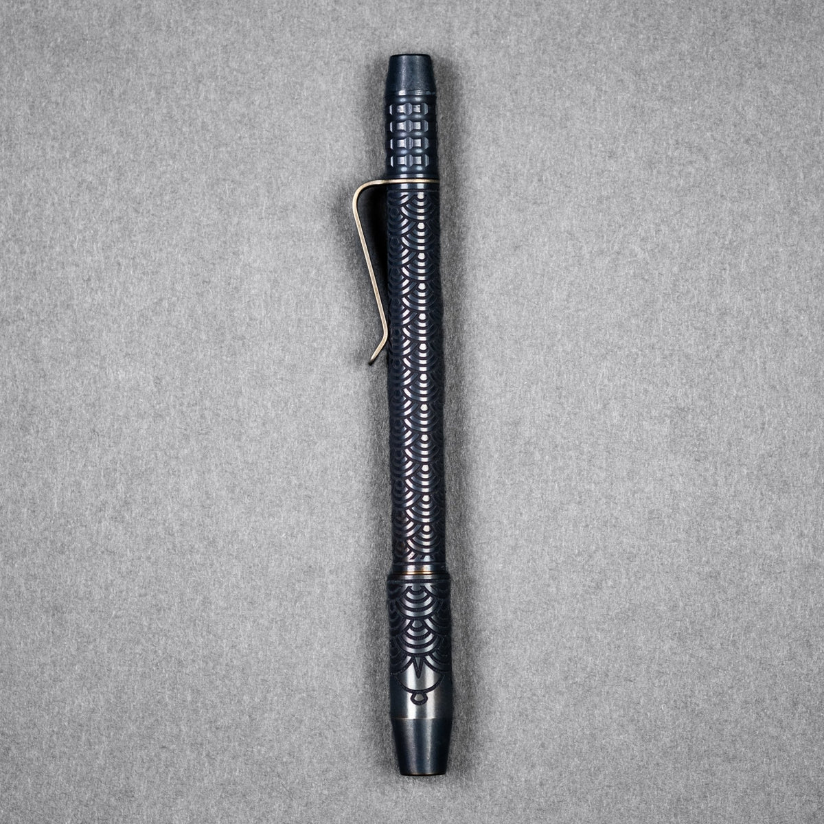 Ti2 Design x URBAN TechLiner Shorty Grid Pen - TRD Ti Seigaiha (Yamato Exclusive) - URBAN EDC®