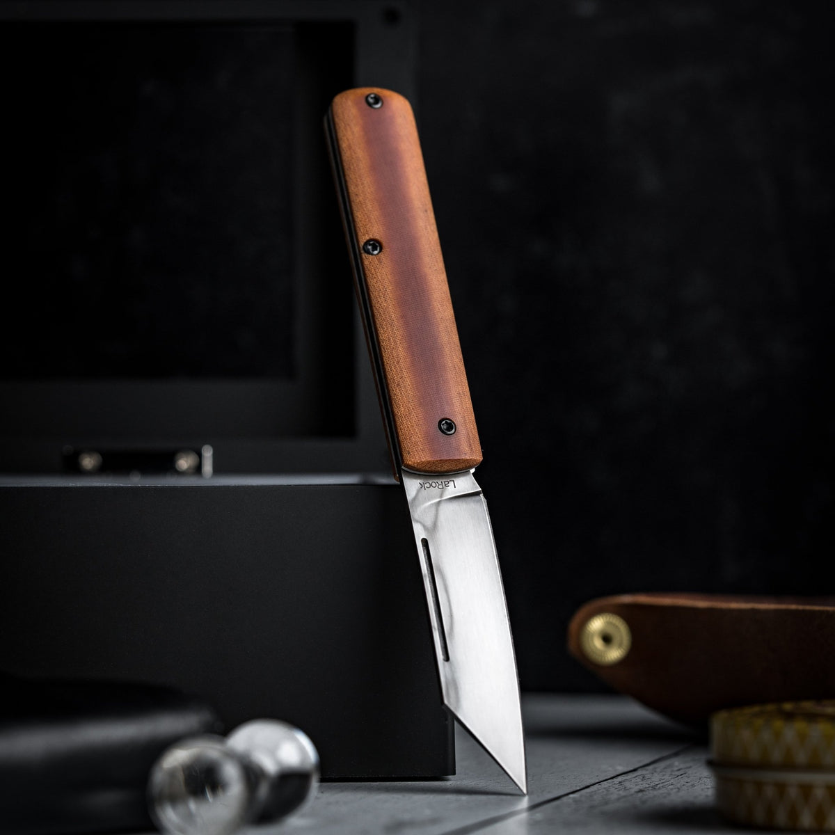 Tracy LaRock Higo - Jack - Natural Linen Micarta (Custom) - URBAN EDC®