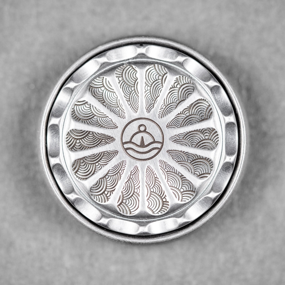 Umburry x URBAN Mid - Size Spoked Haptic Coin - Stainless Steel & Ti Seigaiha - URBAN EDC®