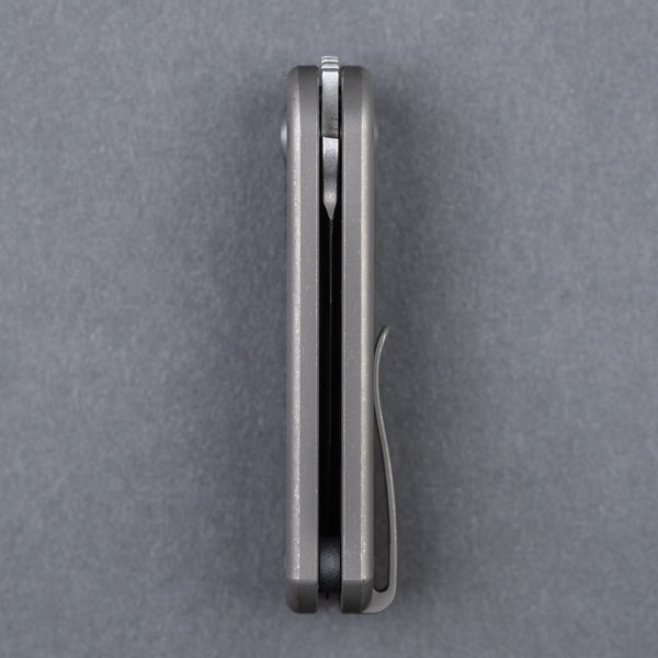 URBAN Baby Barlow - Darkened Titanium - URBAN EDC®