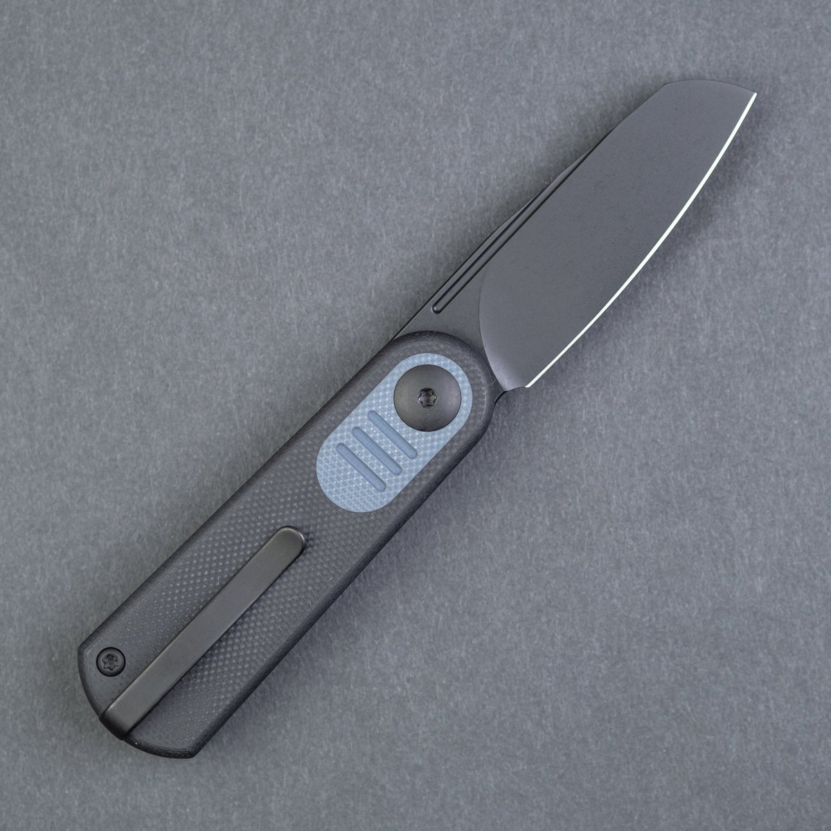 URBAN Baby Barlow - Tuxedo G10 - URBAN EDC®