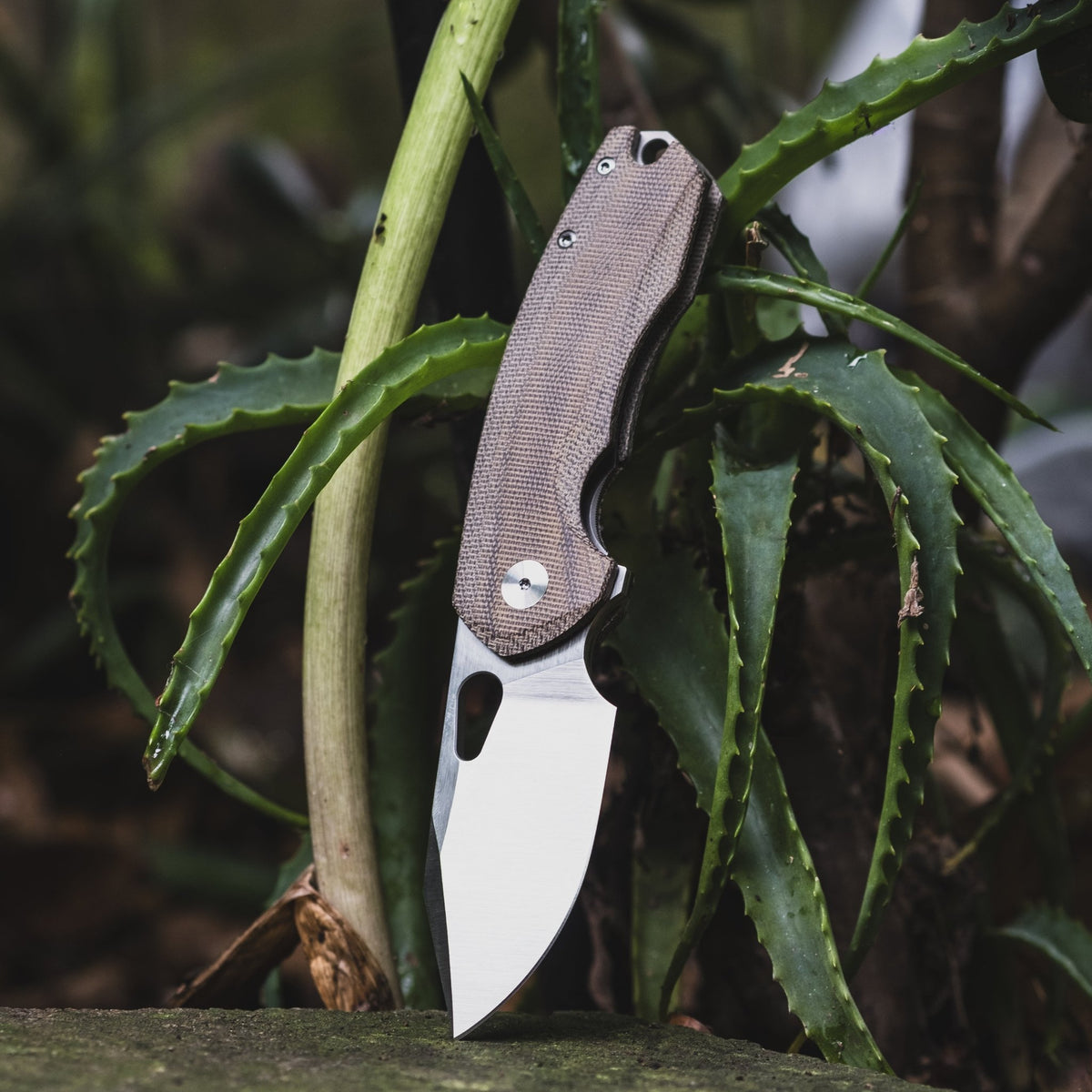 URBAN Becerro - Green Micarta - URBAN EDC®
