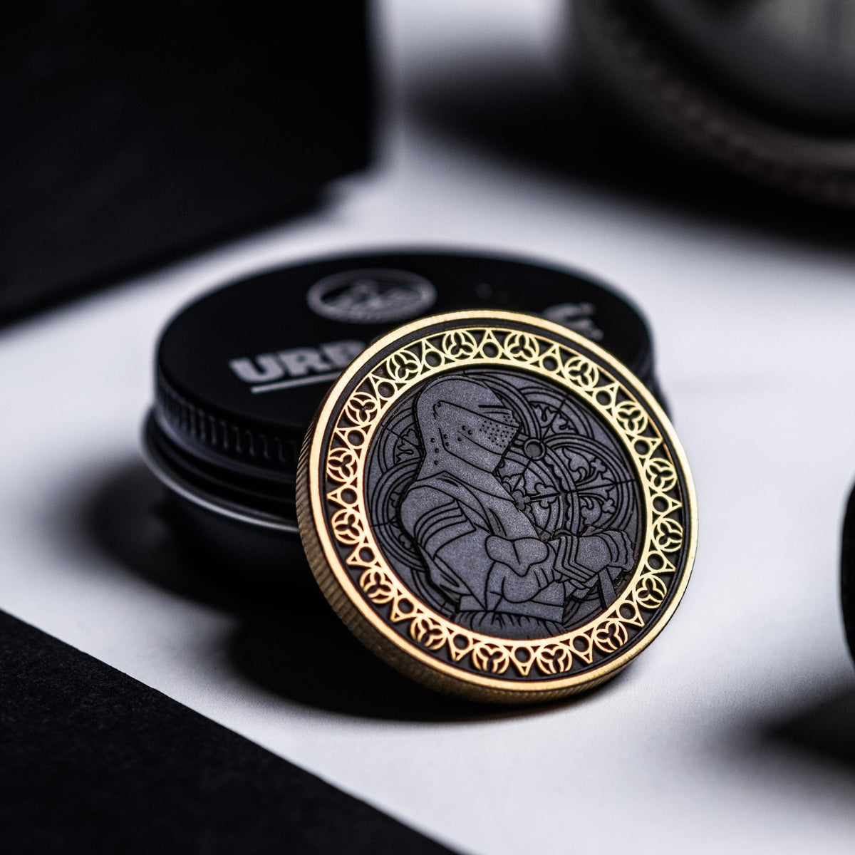 URBAN Castellan Challenge Coin - Brass - URBAN EDC®