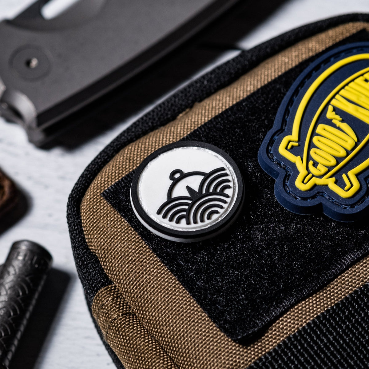 URBAN EDC® Compass Seigaiha Round RE Patch - Black on White (Limited Edition) - URBAN EDC®