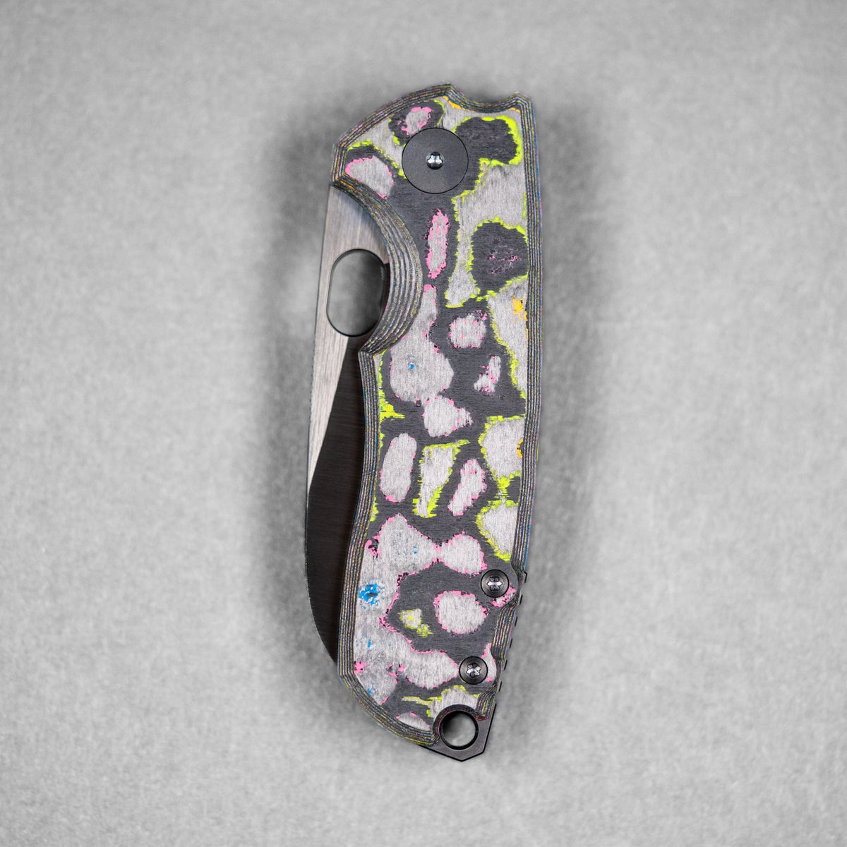 URBAN F5.5 - Belt Satin DLC Magnacut & 80s Camo Carbon - URBAN EDC®