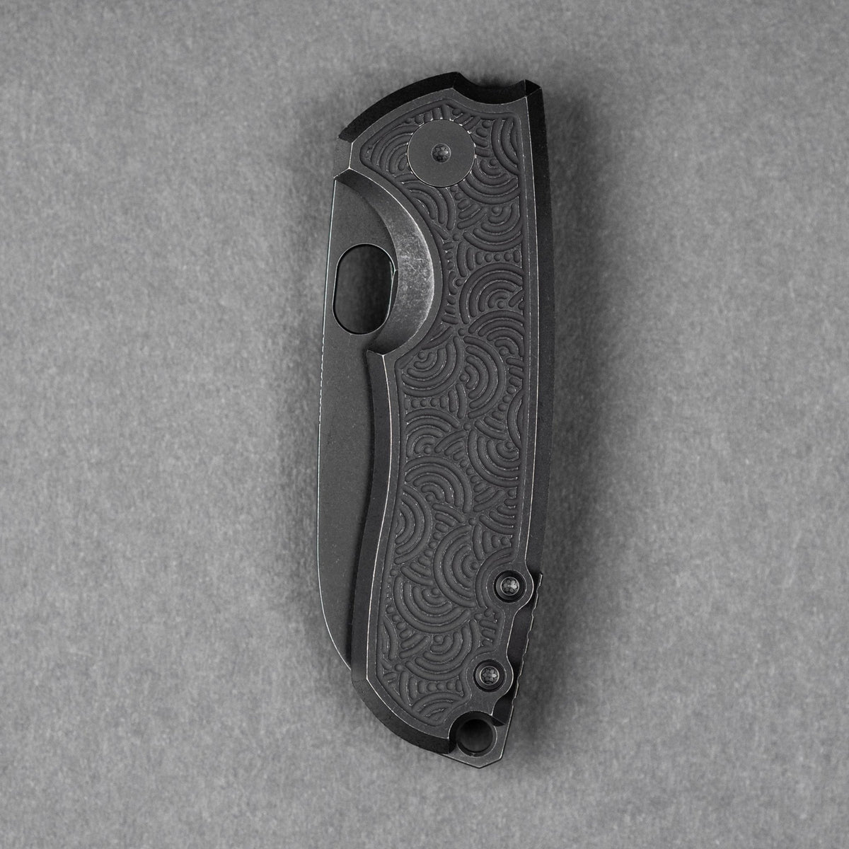 URBAN F5.5 - Blackwashed Chaos Seigaiha Titanium w/ Blackwashed Magnacut - URBAN EDC®
