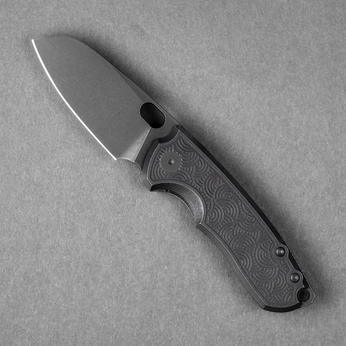 URBAN F5.5 - Blackwashed Chaos Seigaiha Titanium w/ Blackwashed Magnacut - URBAN EDC®