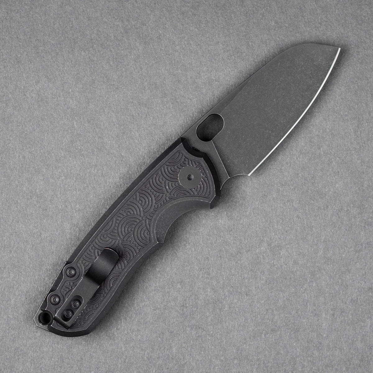 URBAN F5.5 - Blackwashed Chaos Seigaiha Titanium w/ Blackwashed Magnacut - URBAN EDC®