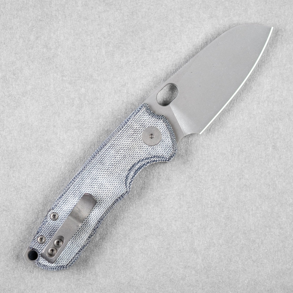 URBAN F5.5 - Darkwashed Magnacut & Blue Denim Micarta - URBAN EDC®