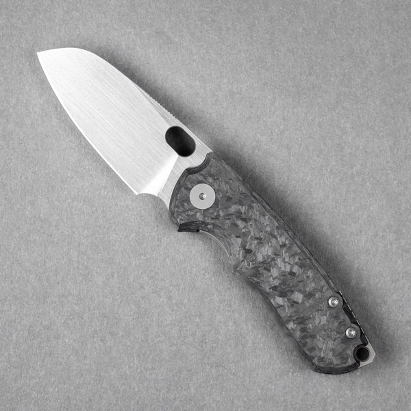 URBAN F5.5 - Marbled Carbon Fiber & Hand - Rubbed Magnacut - URBAN EDC®