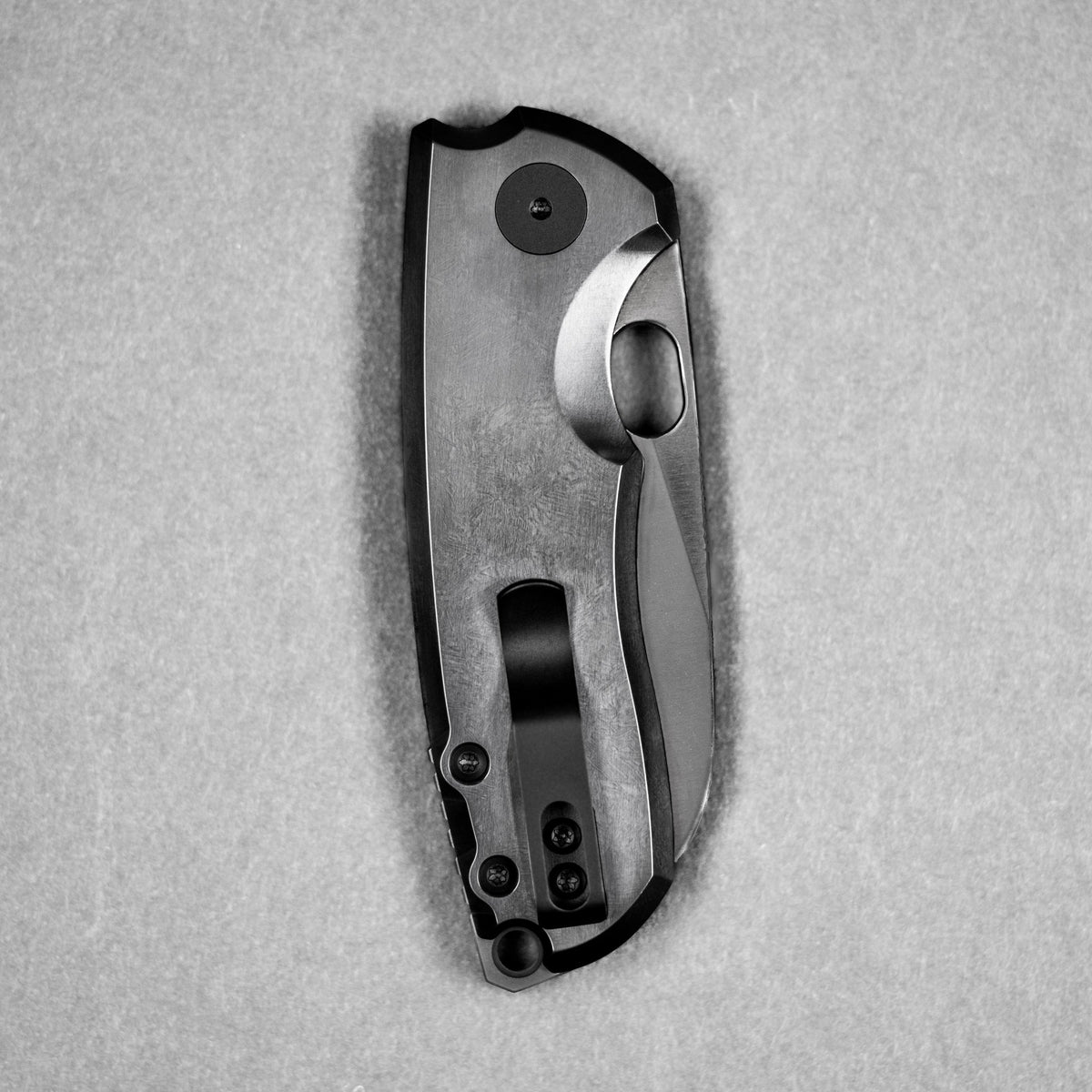 URBAN F5.5 - Polished Black DLC Magnacut & Polished Zirc w/ Zirc Backspacer - URBAN EDC®