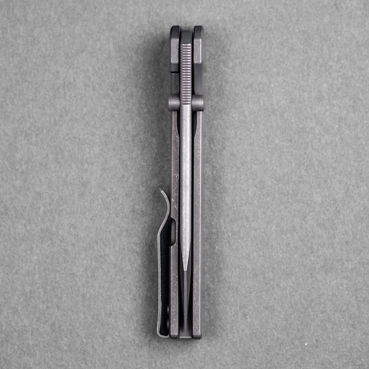 URBAN Miso - Darkwashed Titanium w/ Darkwashed Compound Hollow Magnacut - URBAN EDC®