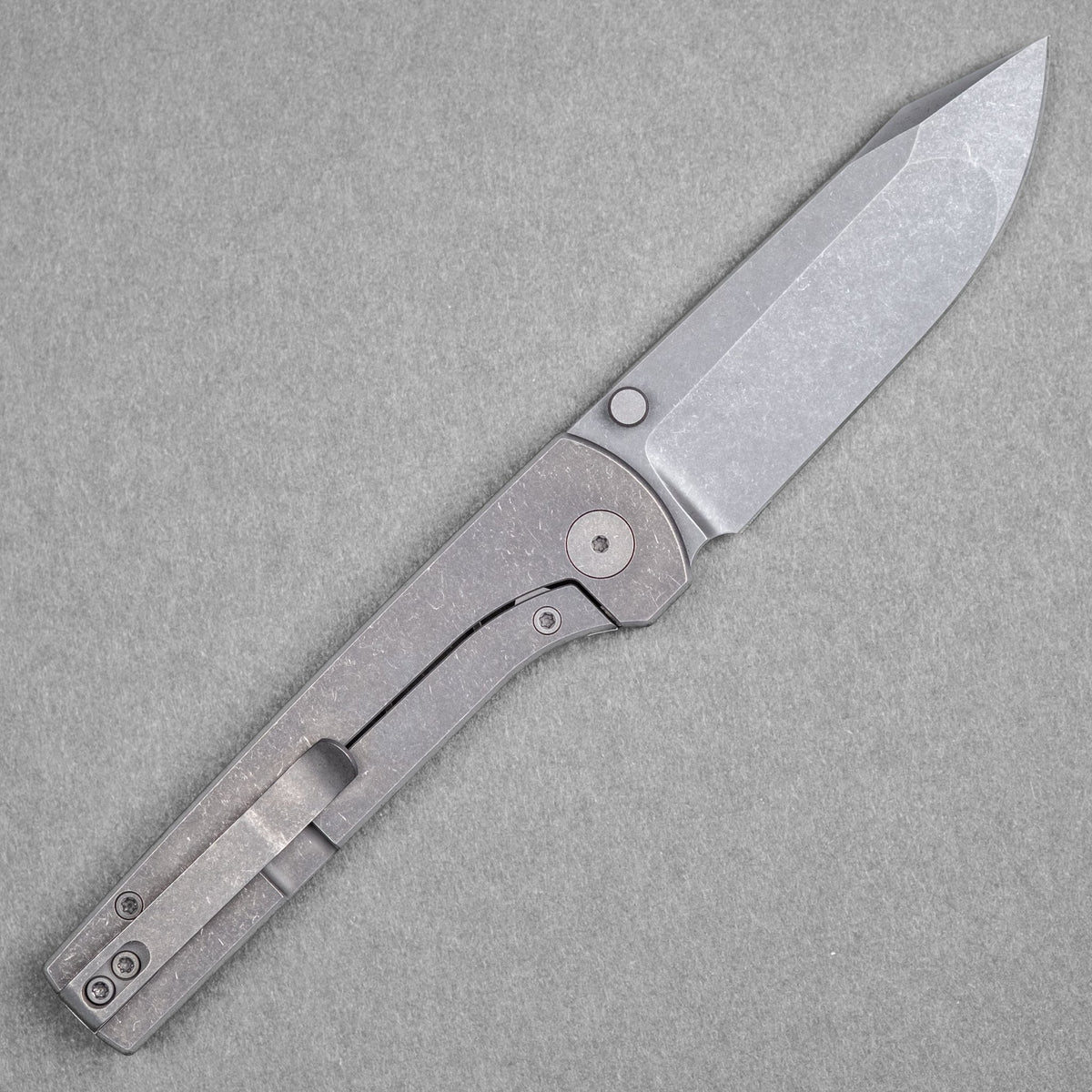 URBAN Miso - Darkwashed Titanium w/ Darkwashed Compound Hollow Magnacut - URBAN EDC®