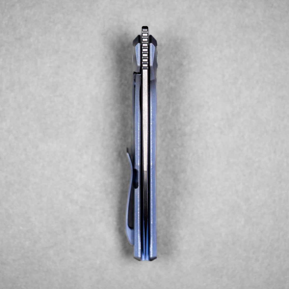 URBAN Nitroglide - Polished DLC Hand - Rubbed Magnacut w/ Blurple Anodized Stonewash Titanium - URBAN EDC®
