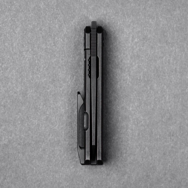 URBAN Straighthawk - Blackwashed Titanium w/ Blackwashed Magnacut - URBAN EDC®