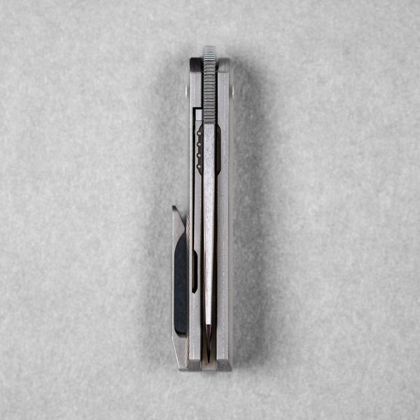 URBAN Straighthawk - Stonewashed Magnacut & Stonewashed Titanium w/ Micro Milling - URBAN EDC®