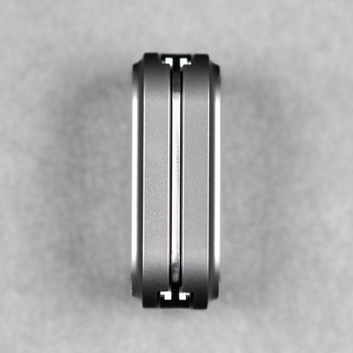 Zero One EDC Slider Shell No. 7 - Titanium (Limited Edition) - URBAN EDC®