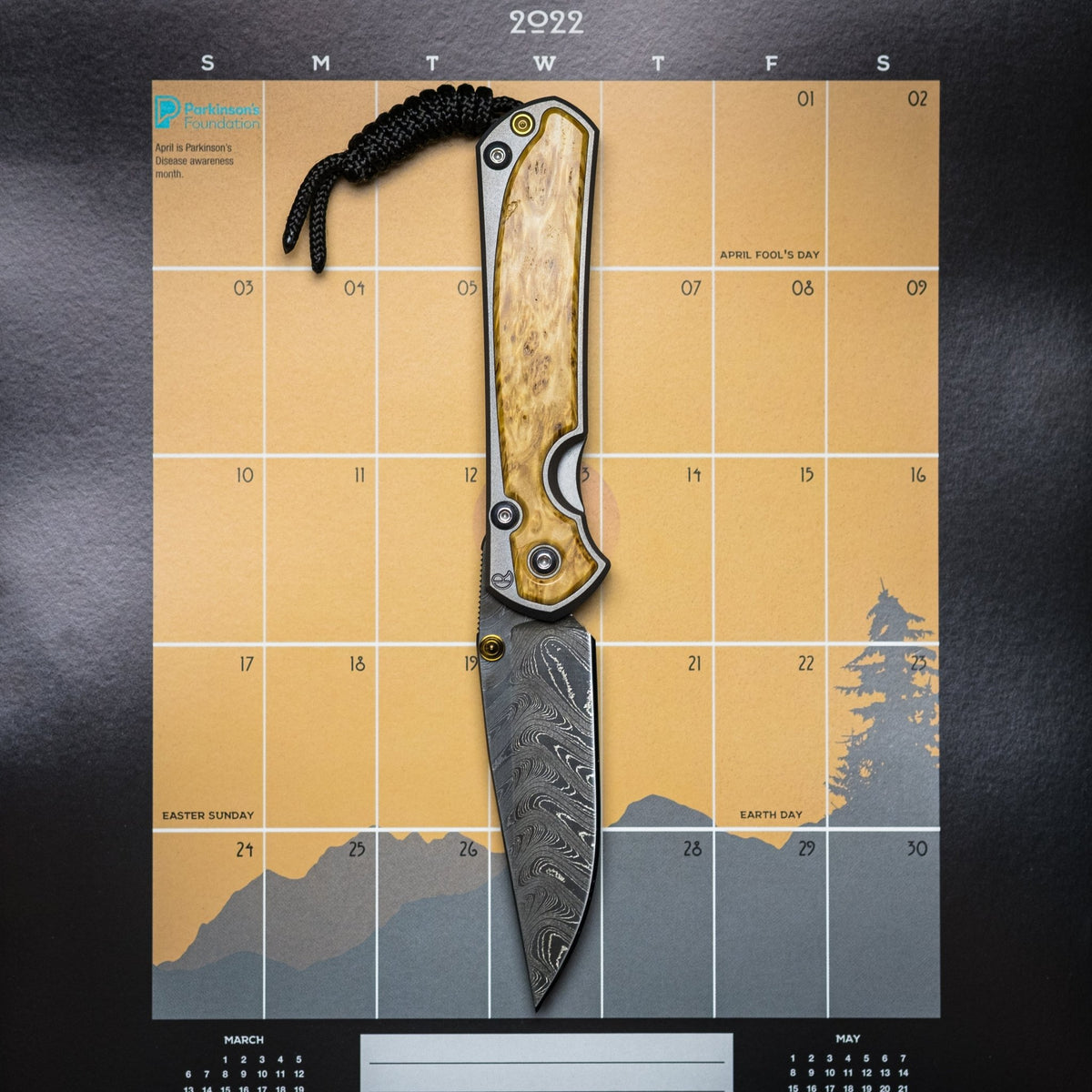 Chris Reeve Small Sebenza 31 - Boomerang Damascus Drop Point Blade w/ Box Elder Inlay - URBAN EDC®