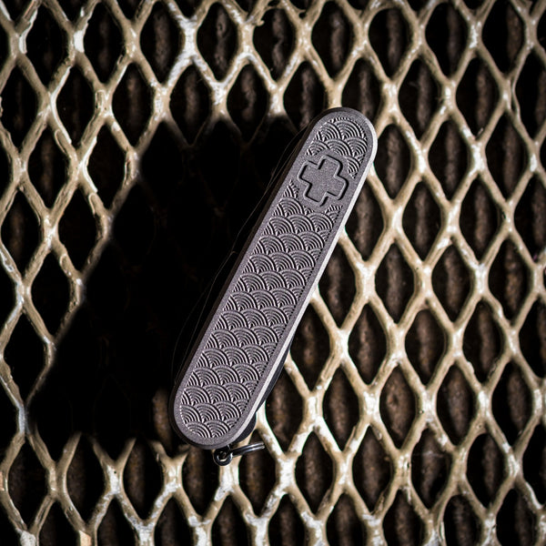 Daily Customs Super Tinker 91.2 Titanium - Seigaiha Scales (Exclusive) - URBAN EDC®