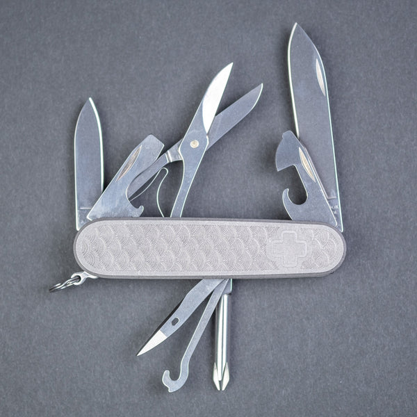 Daily Customs Super Tinker 91.2 Titanium - Seigaiha Scales (Exclusive) - URBAN EDC®