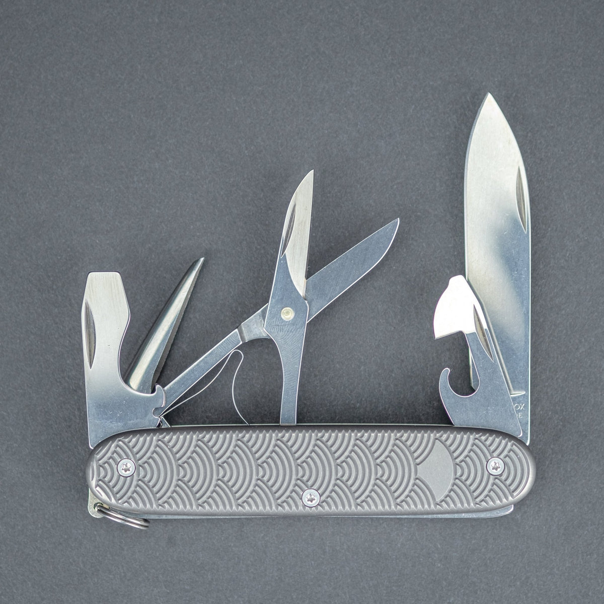 DE Custom Forge Pioneer X 93mm - Titanium Scales w/ Seigaiha Milling (Exclusive) - URBAN EDC®