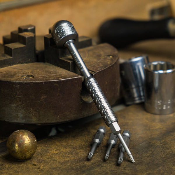 Fellhoelter Screw - It Seigaiha - Titanium (Exclusive) - URBAN EDC®
