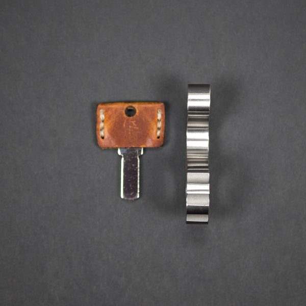 Pre - Owned: Vox Designs Steel Thick Sportster Snailor Seven of Ten - Stainless Steel - URBAN EDC®