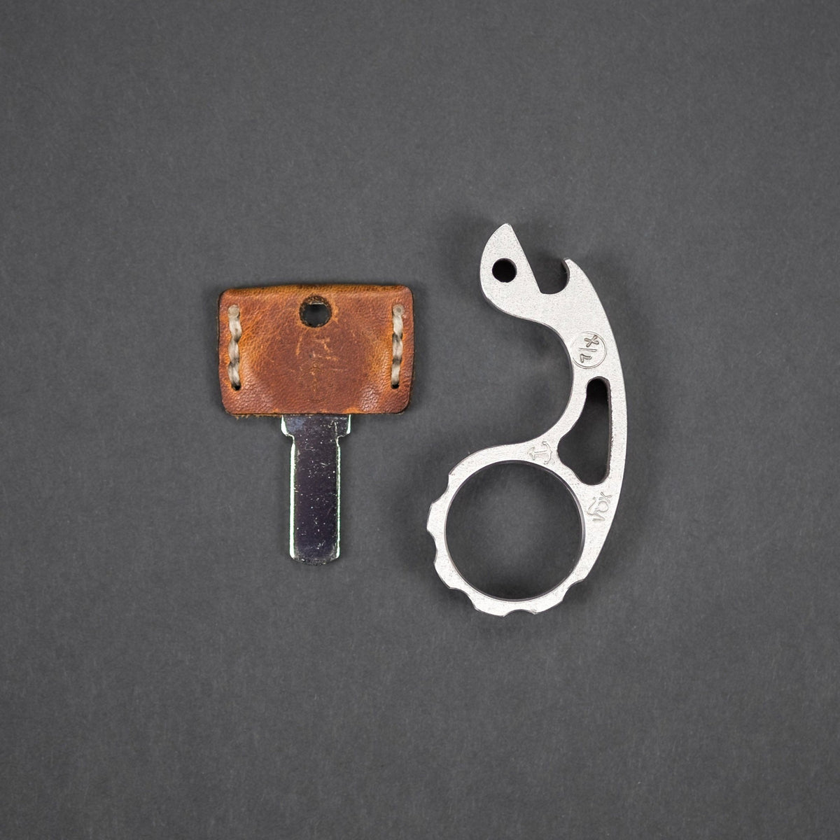 Pre - Owned: Vox Designs Steel Thick Sportster Snailor Seven of Ten - Stainless Steel - URBAN EDC®