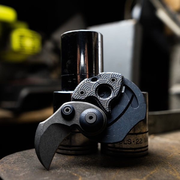 Serge Knives Coin Claw Gen 2 - Seigaiha (Exclusive) - URBAN EDC®